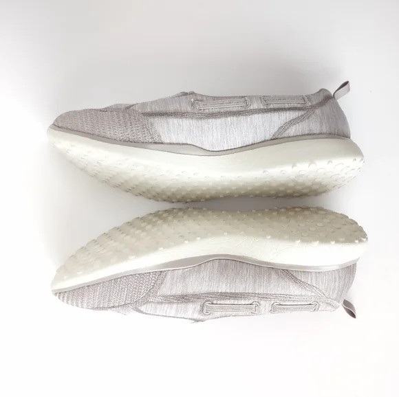 Lot Of 2 Pair Skechers And Sperry Women Shoes - Picture 7 of 8